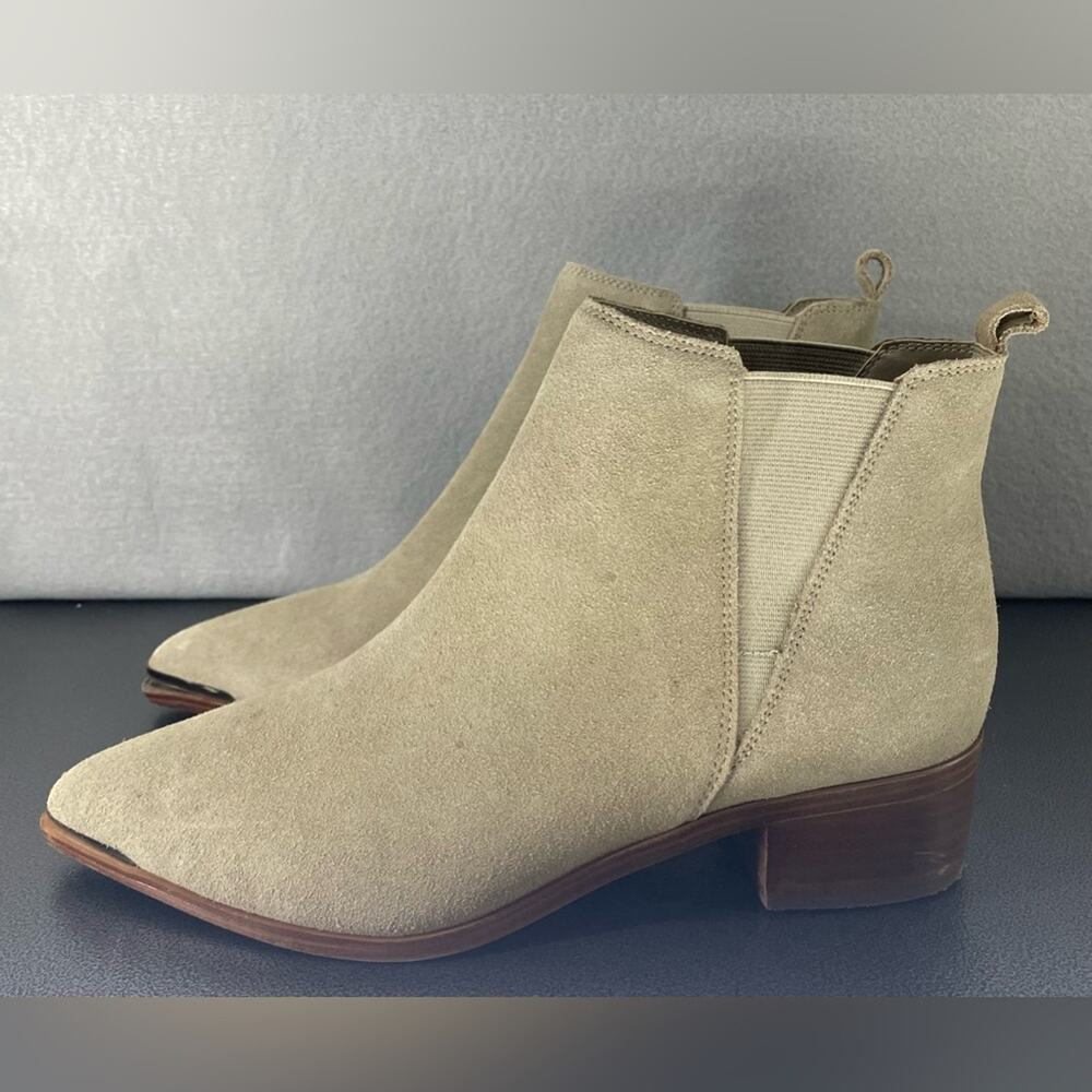 Marc Fisher Mady‎ Suede Pointed Toe Chelsea Boots 8.5